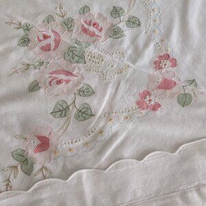 One Vintage Pillow Sham White with Pink Floral Embroidery - PreOwned